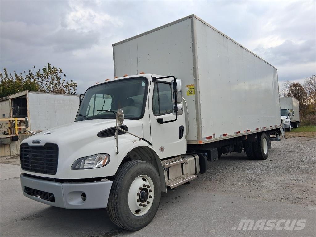 Freightliner M2-106 Camion Fourgon
