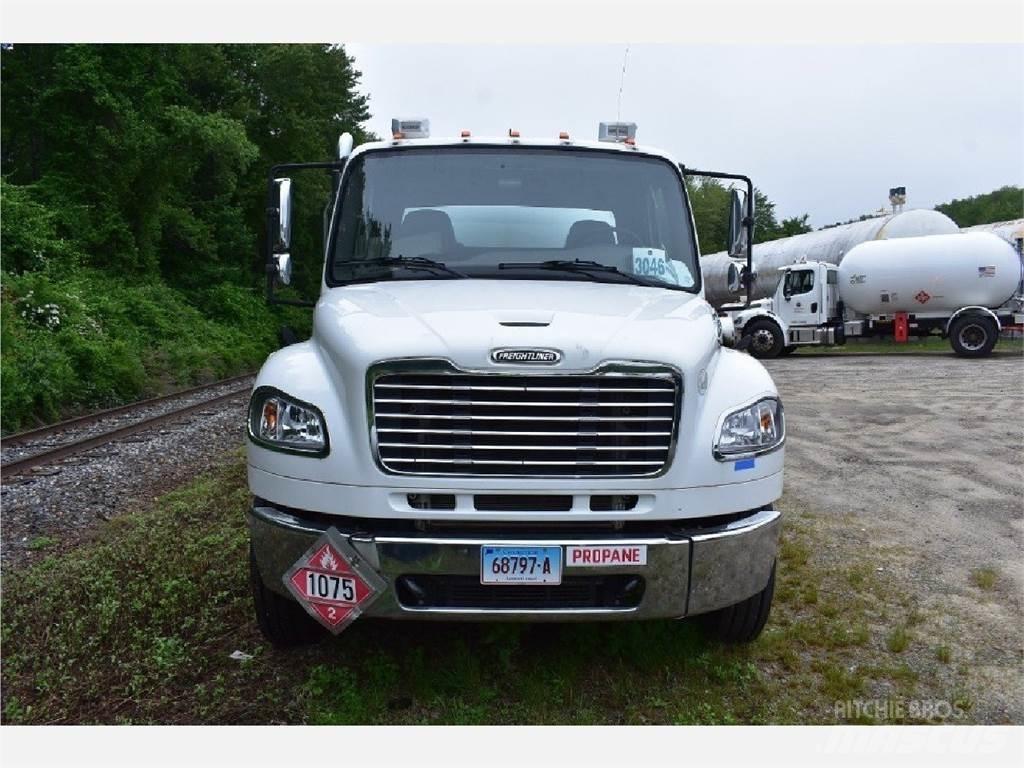 Freightliner M2-106 Autre camion