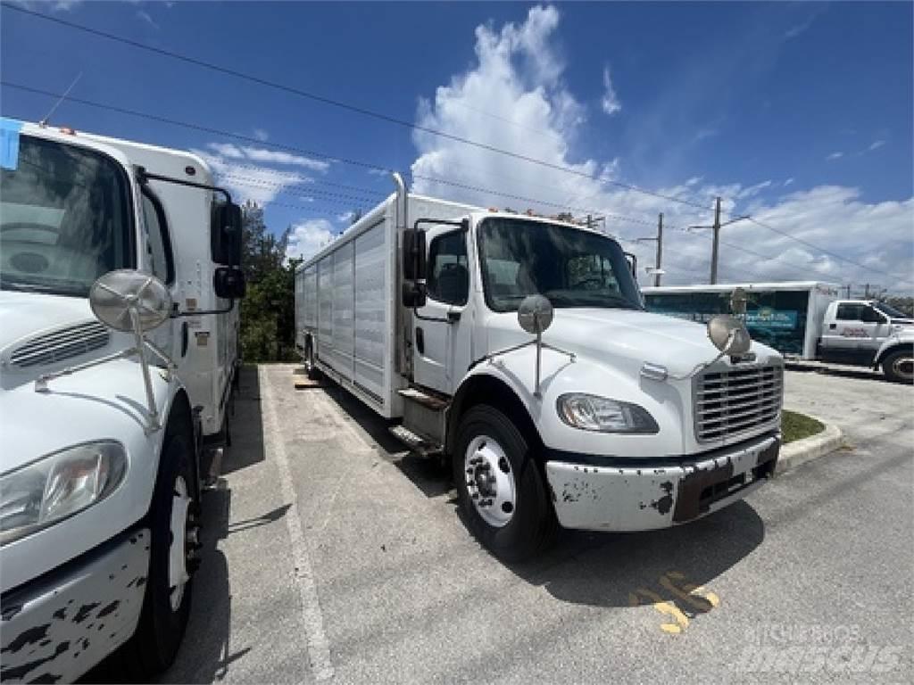 Freightliner M2106 Camion de livraison de boisson