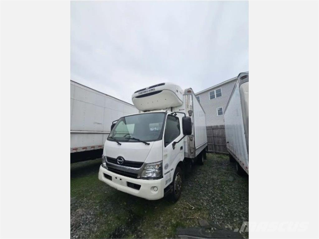 Hino 195 Camion frigorifique