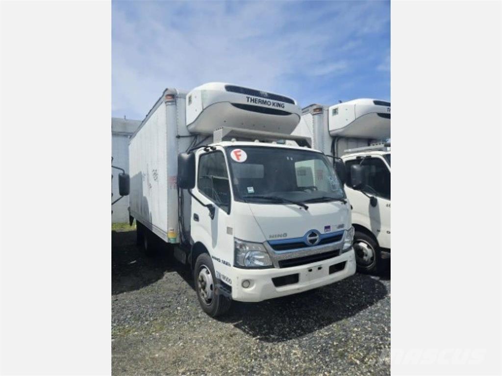 Hino 195 Camion frigorifique