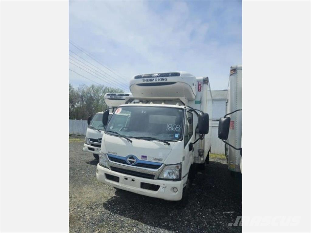 Hino 195 Camion frigorifique