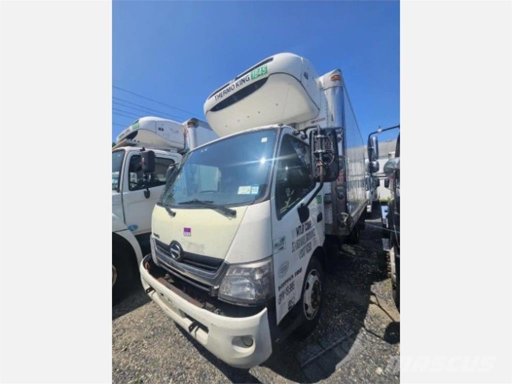 Hino 195 Camion frigorifique