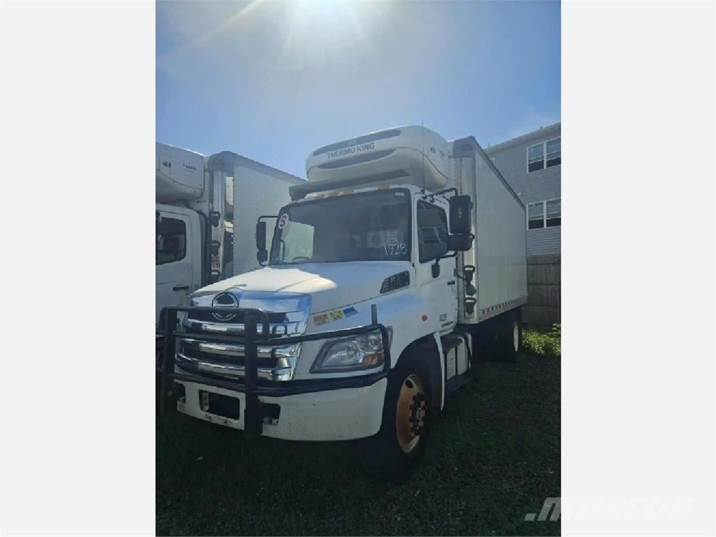 Hino 268 Camion frigorifique