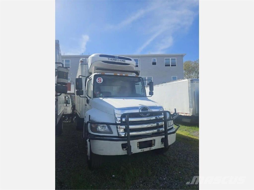 Hino 268 Camion frigorifique