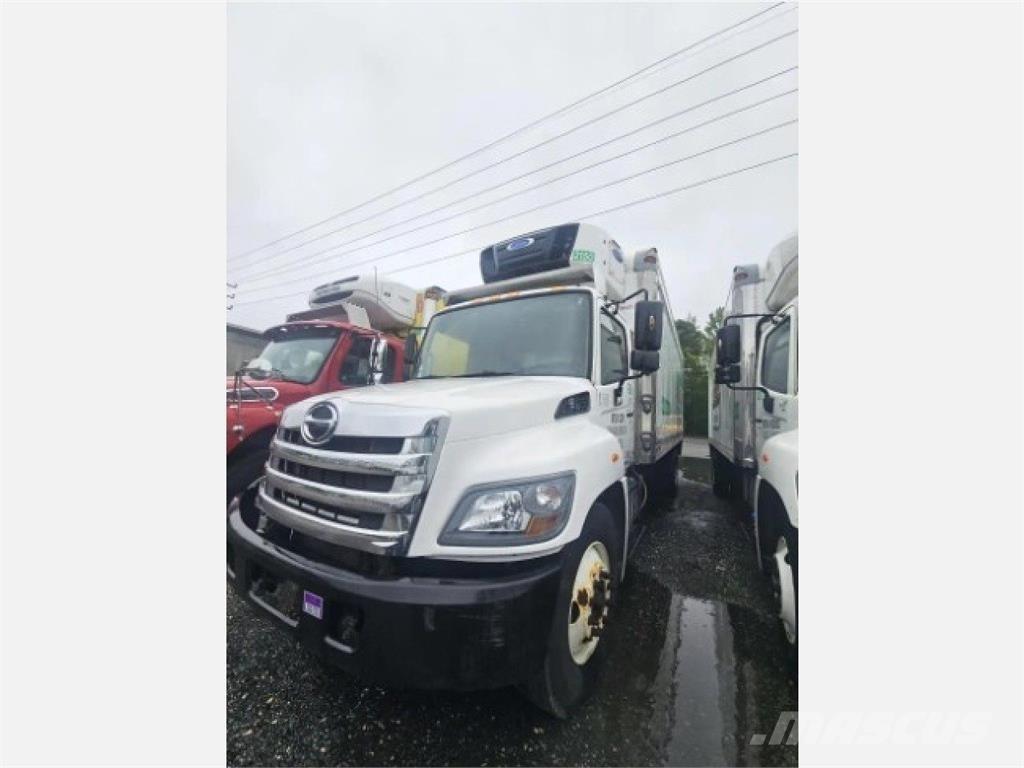 Hino 268 Camion frigorifique