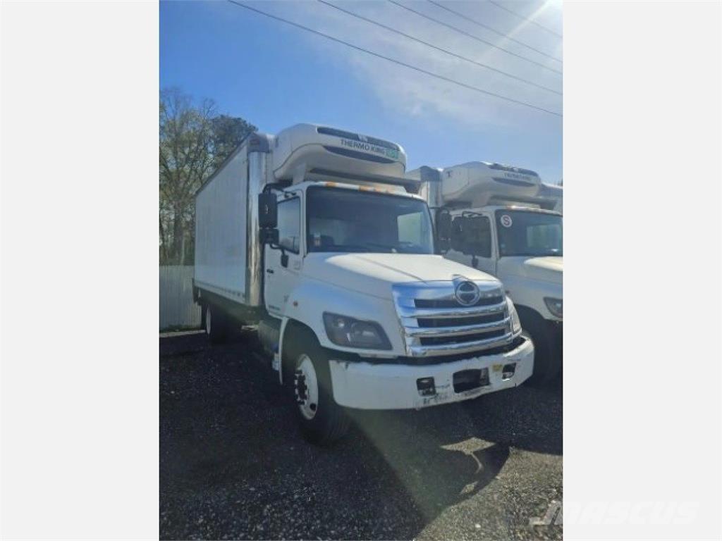 Hino 268 Camion frigorifique