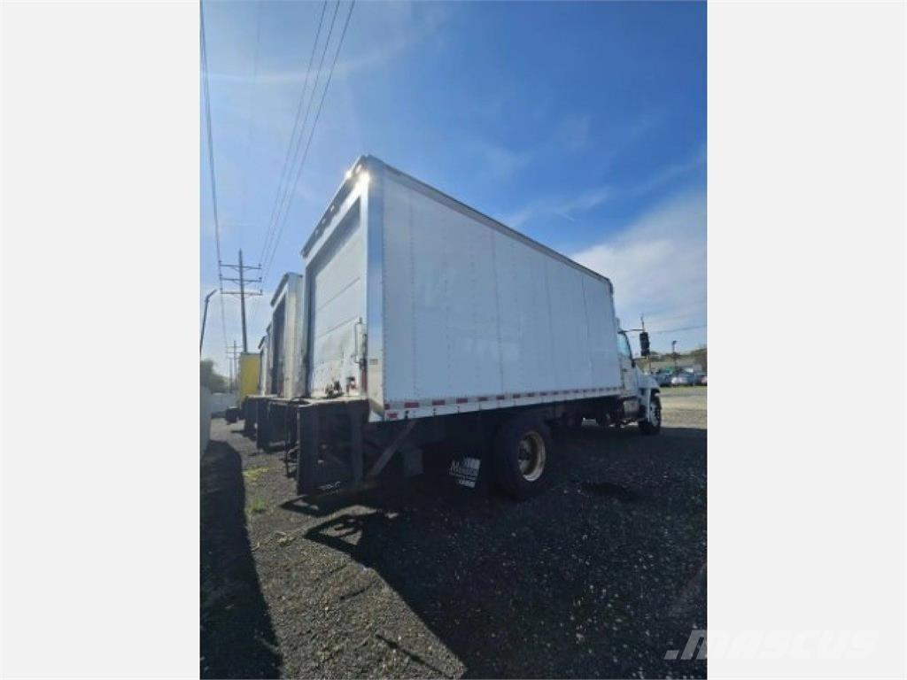 Hino 268 Camion frigorifique