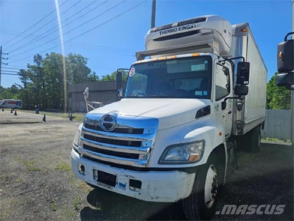 Hino 268 Camion frigorifique