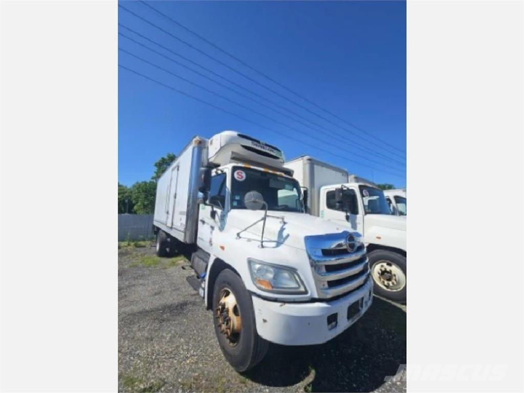 Hino 268 Camion frigorifique