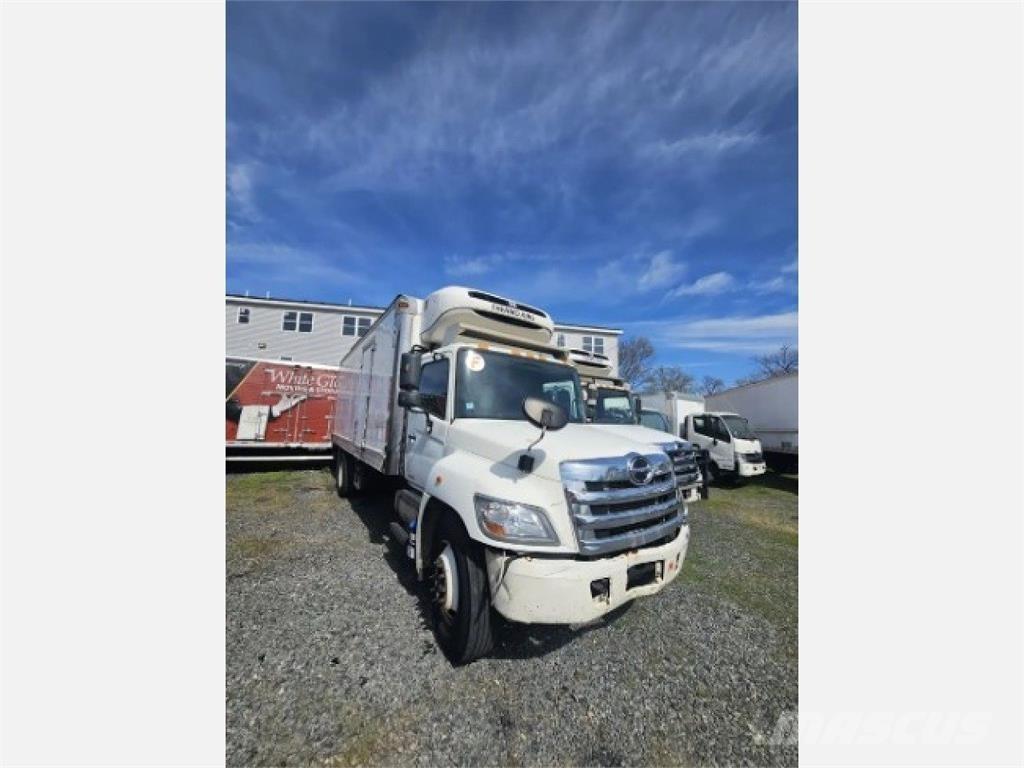 Hino 268 Camion frigorifique