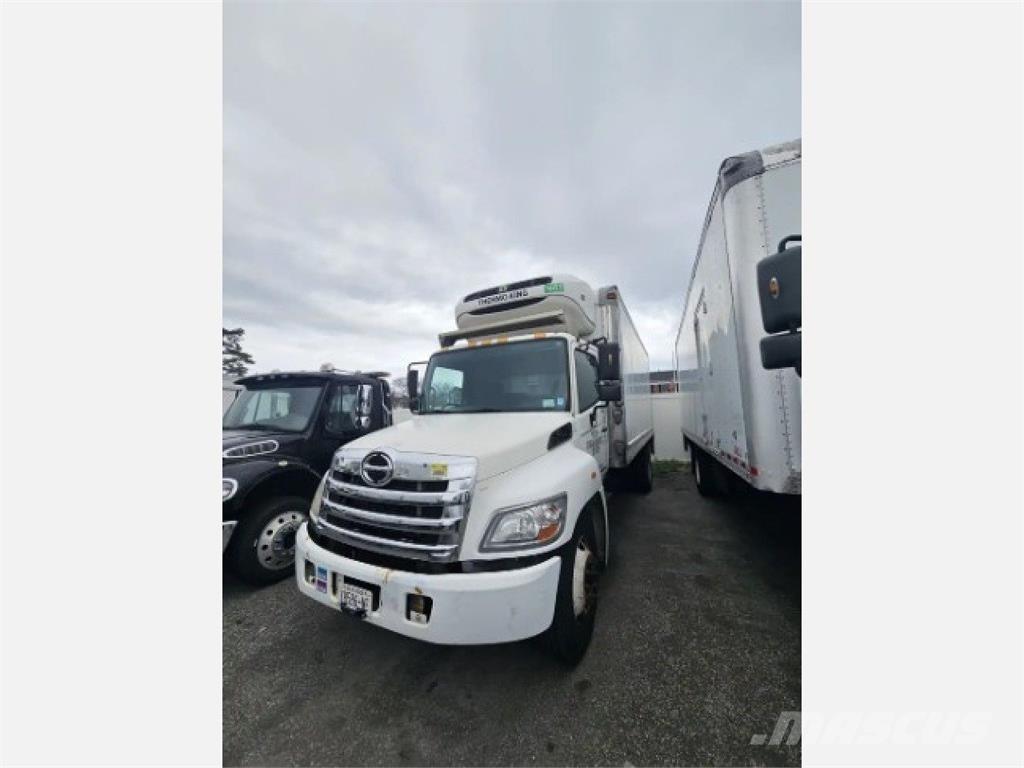 Hino 268 Camion frigorifique