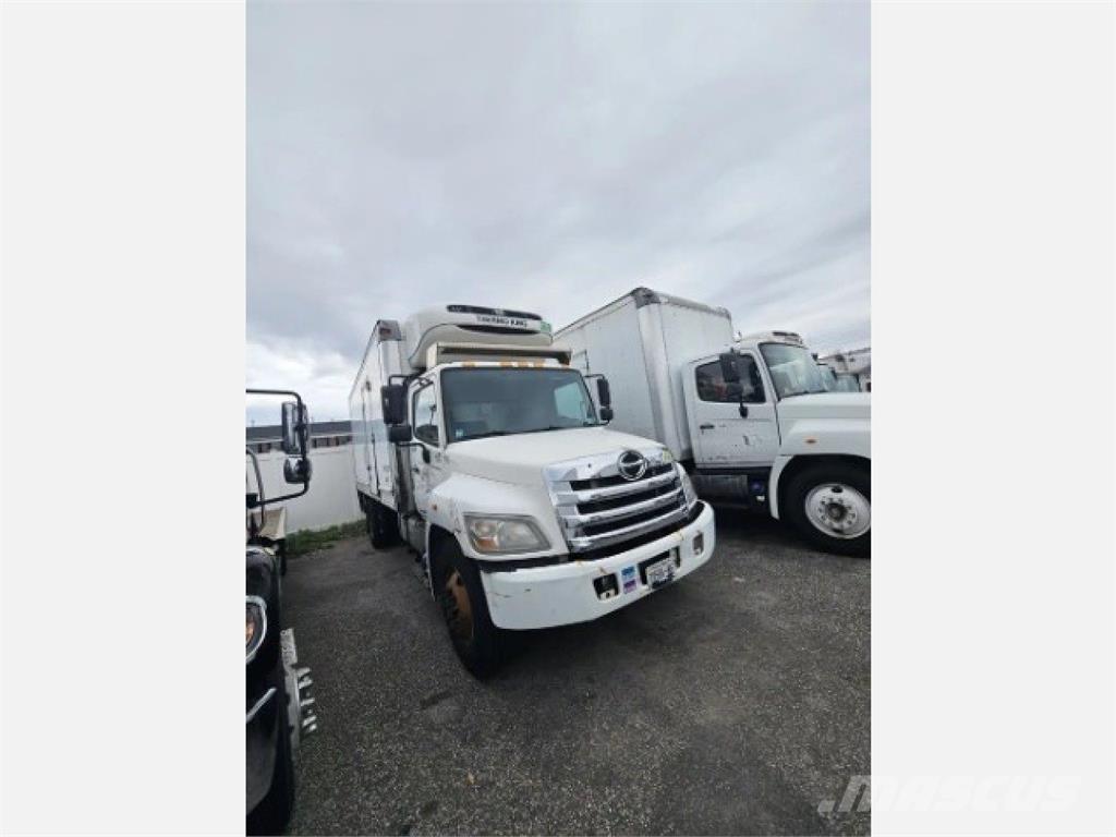 Hino 268 Camion frigorifique