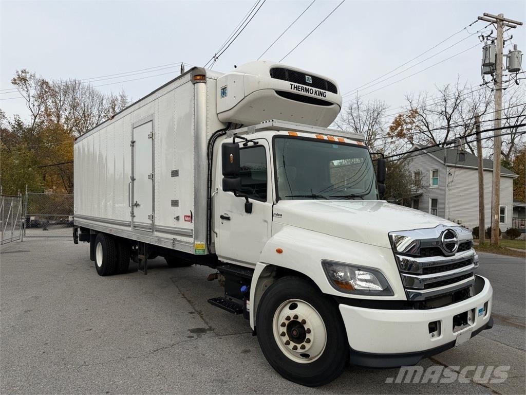 Hino L6 Camion frigorifique