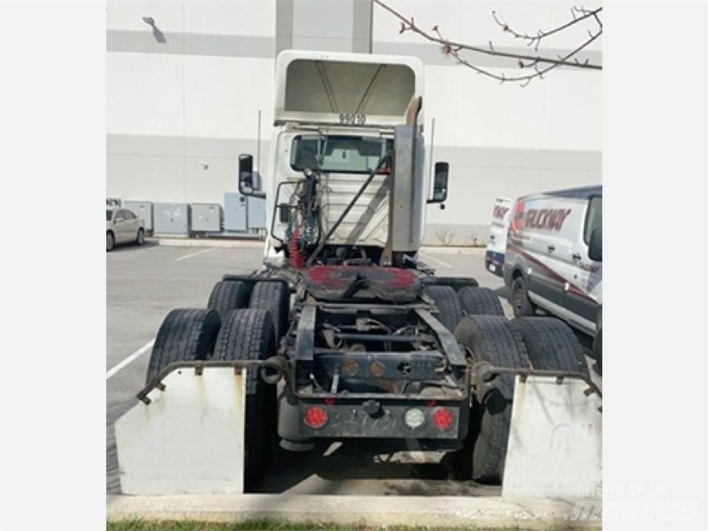 International LT Tracteur routier