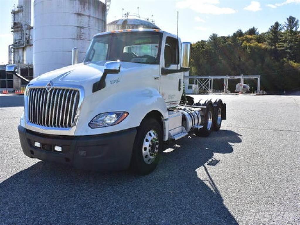 International LT625 Tracteur routier