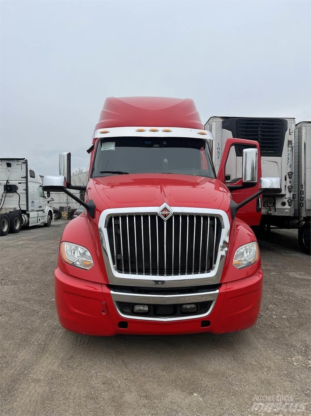 International LT625 Tracteur routier