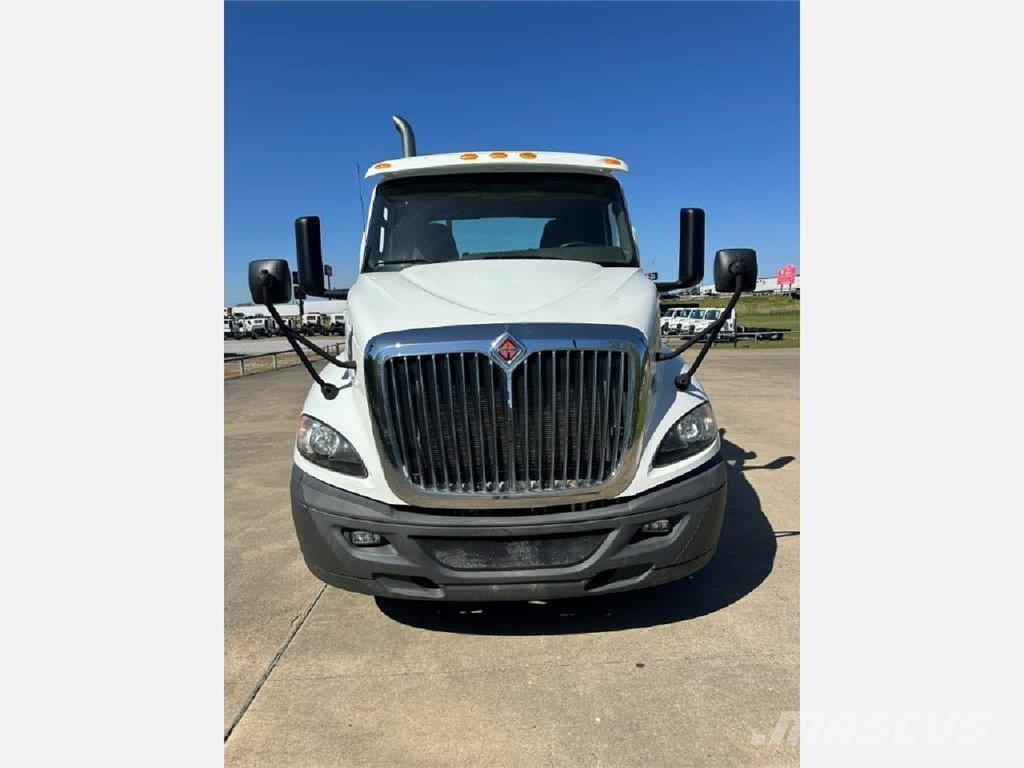 International RH Tracteur routier