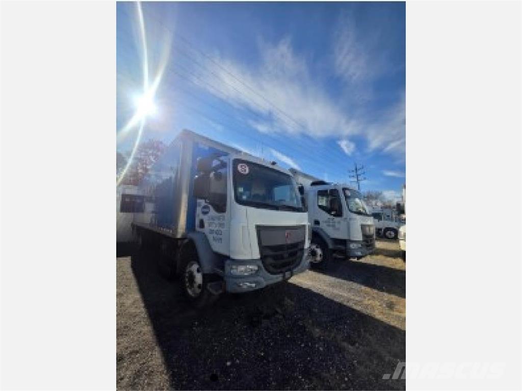 Kenworth K370 Camion Fourgon