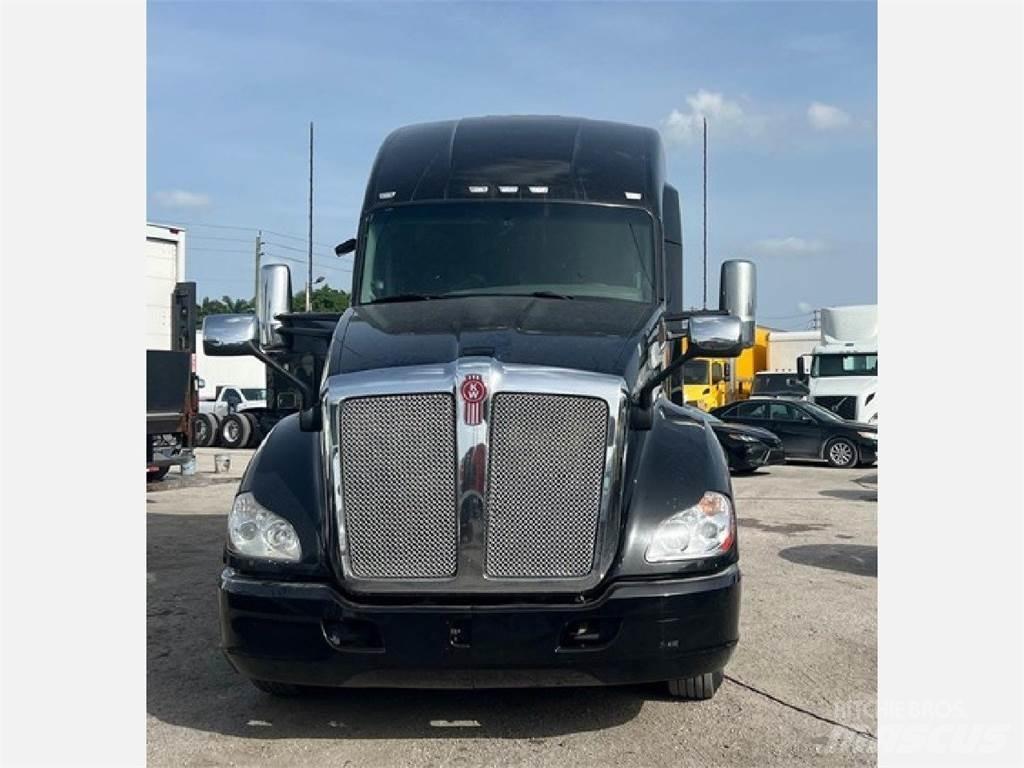 Kenworth T680 Tracteur routier