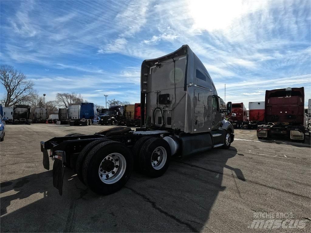 Kenworth T680 Tracteur routier