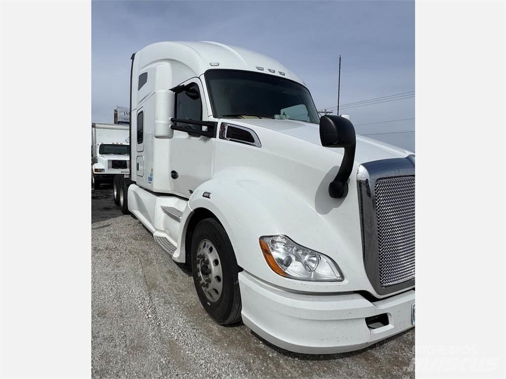 Kenworth T680 Tracteur routier