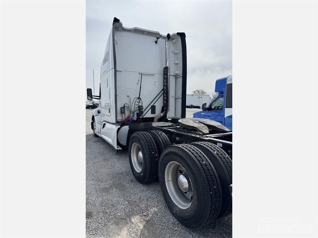 Kenworth T680 Tracteur routier