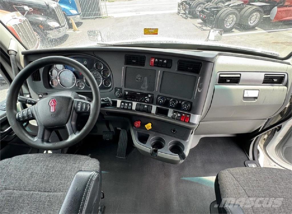 Kenworth T680 Tracteur routier