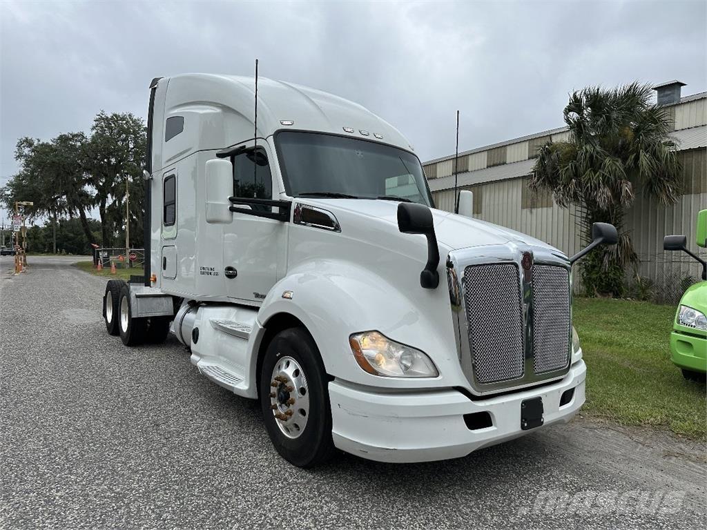 Kenworth T680 Tracteur routier