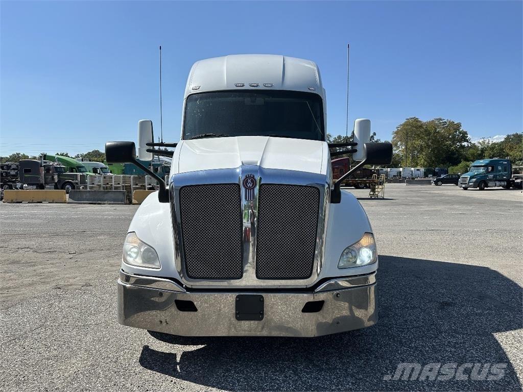 Kenworth T680 Tracteur routier