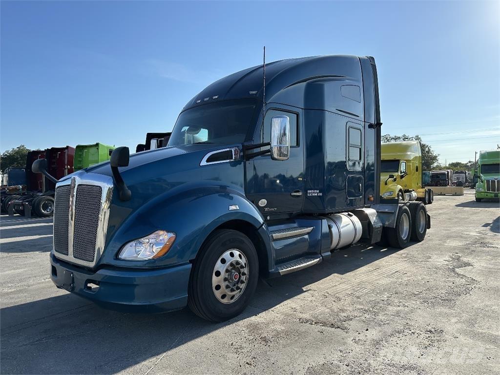 Kenworth T680 Tracteur routier
