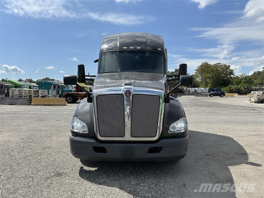 Kenworth T680 Tracteur routier