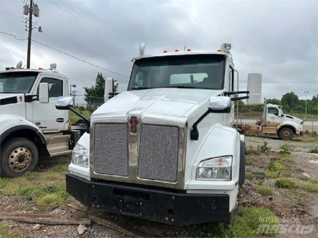 Kenworth T880 Tracteur routier