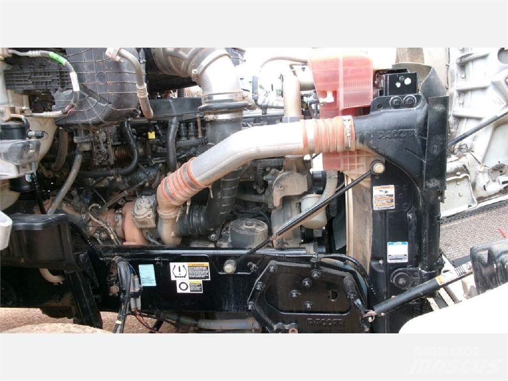 Kenworth T880 Tracteur routier
