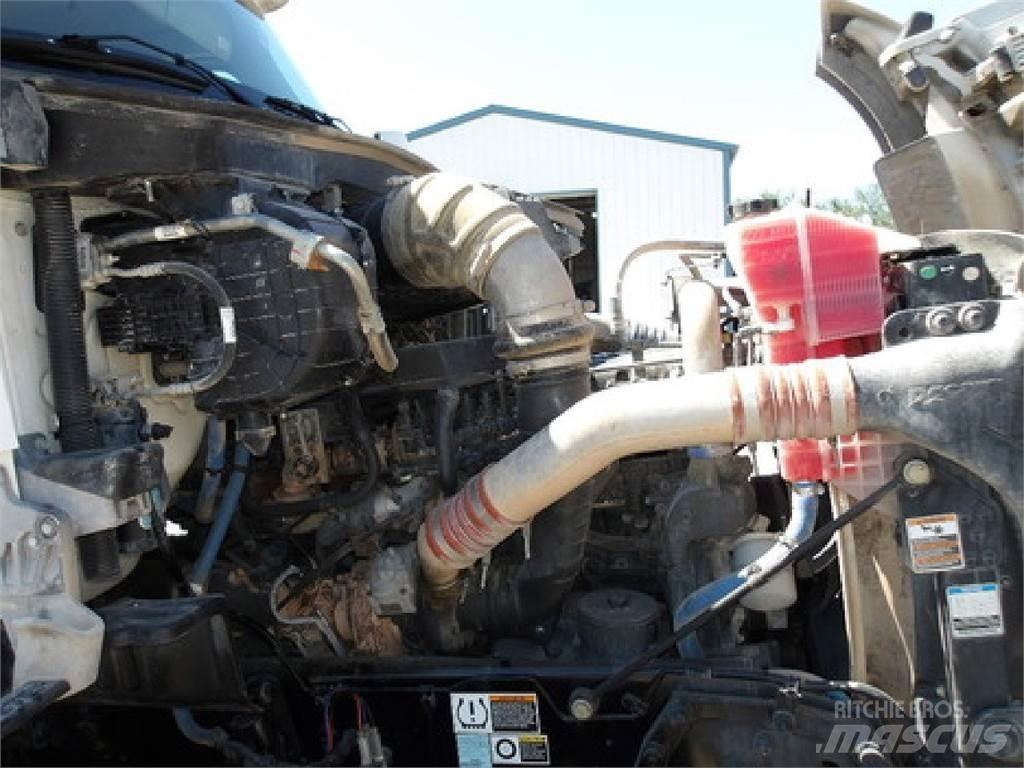 Kenworth T880 Tracteur routier