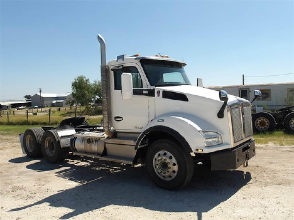 Kenworth T880 Tracteur routier
