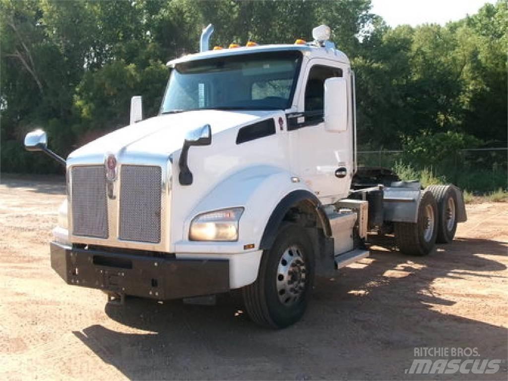 Kenworth T880 Tracteur routier