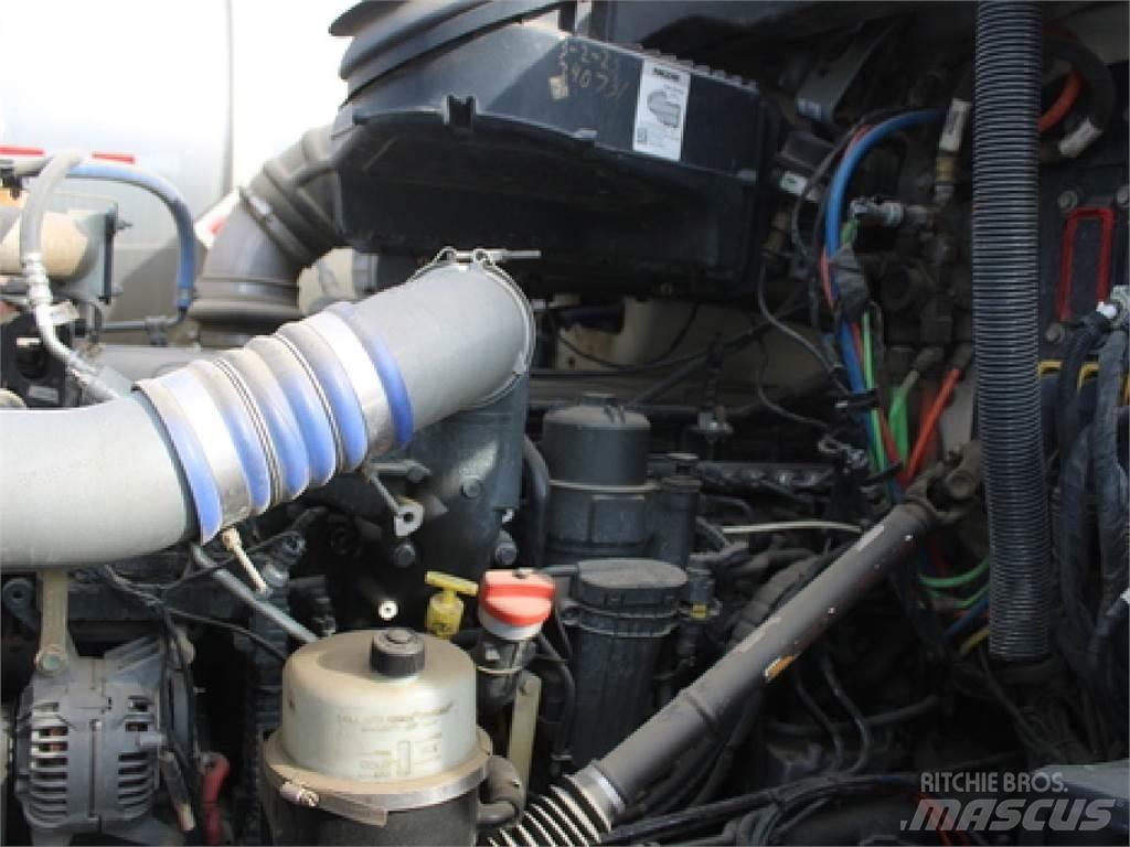 Kenworth T880 Tracteur routier