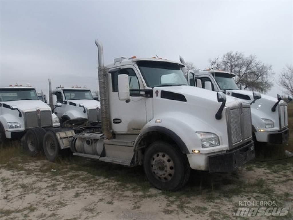 Kenworth T880 Tracteur routier