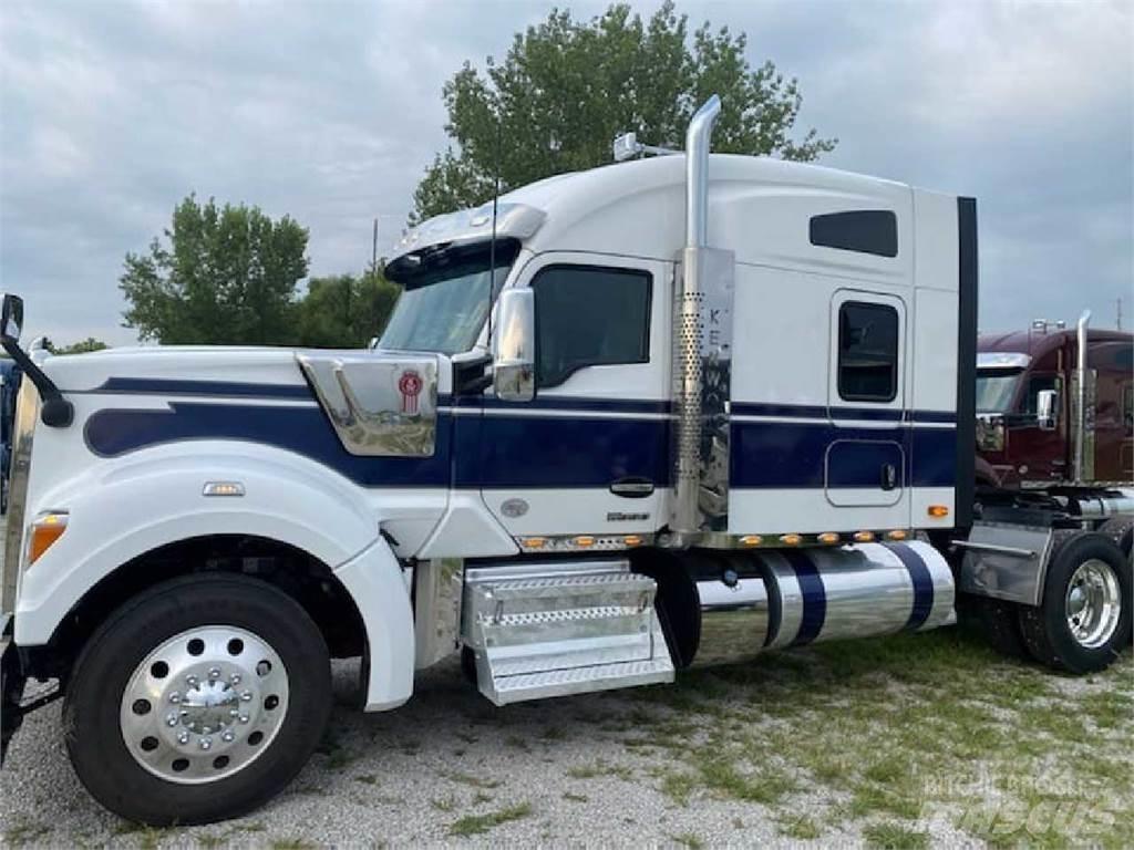 Kenworth W990 Tracteur routier