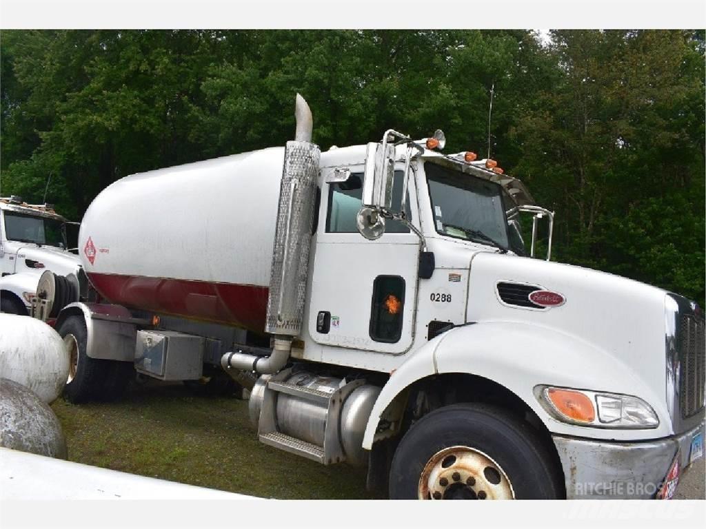 Peterbilt 335 Autre camion
