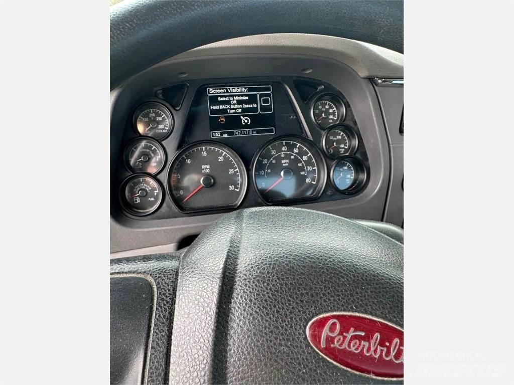 Peterbilt 567 Tracteur routier
