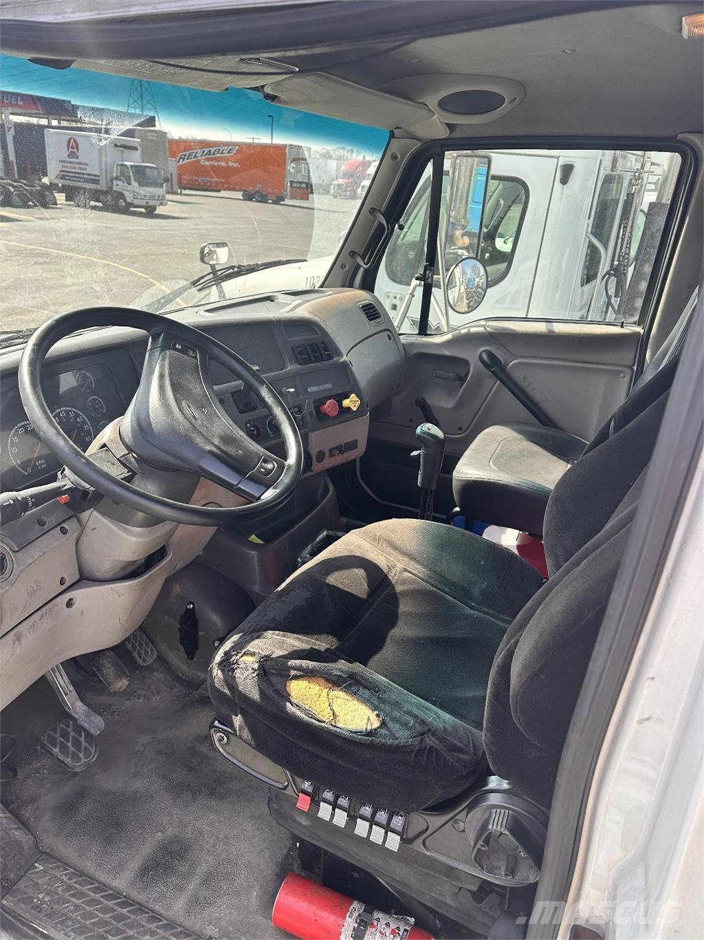 Sterling A9500 Tracteur routier