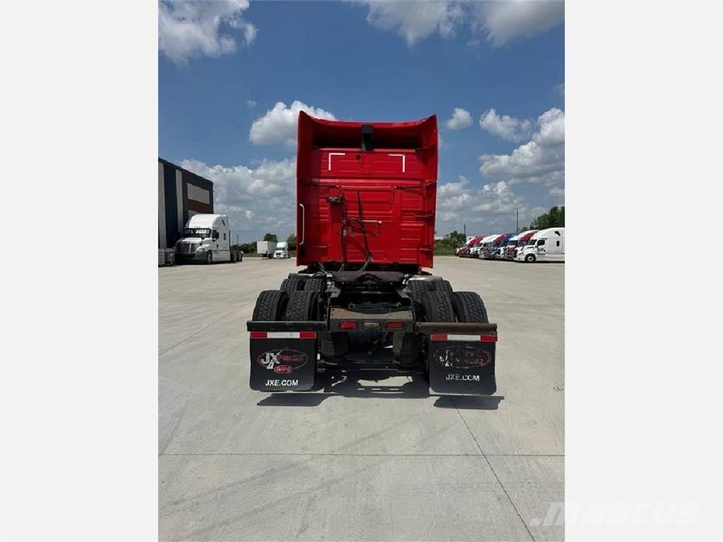 Volvo VNL 860 Tracteur routier