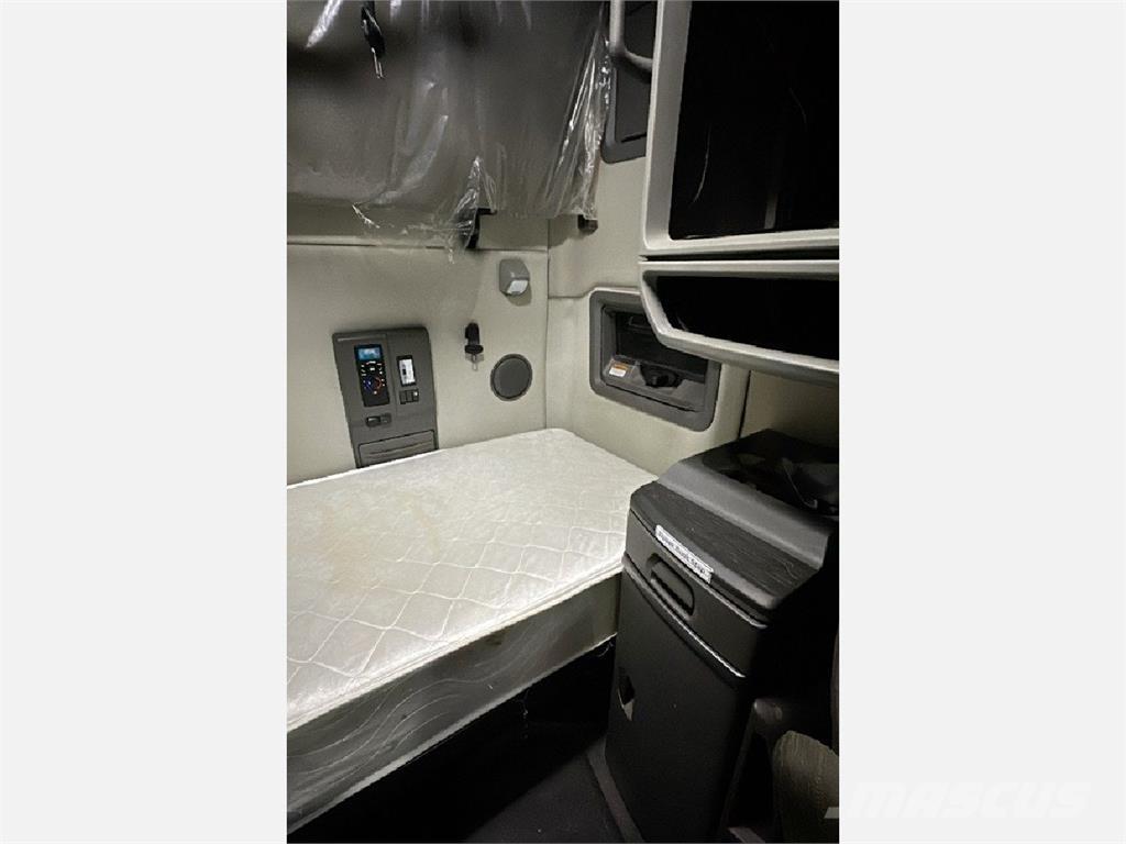 Volvo VNL64T760 Tracteur routier