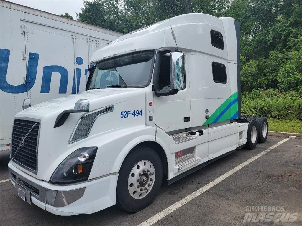 Volvo VNL64T780 Tracteur routier
