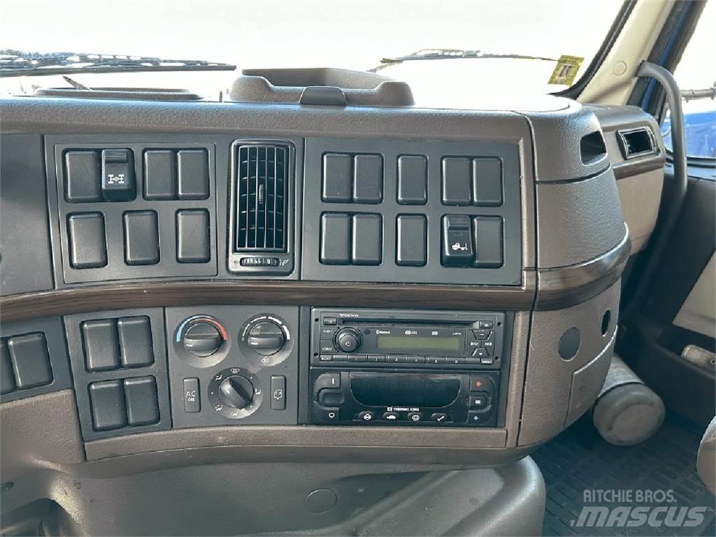 Volvo VNM64T200 Camion frigorifique
