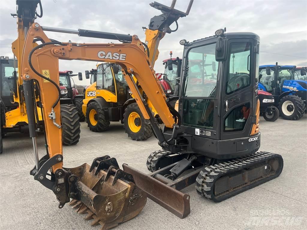 CASE CE CX30C Pelle sur chenilles