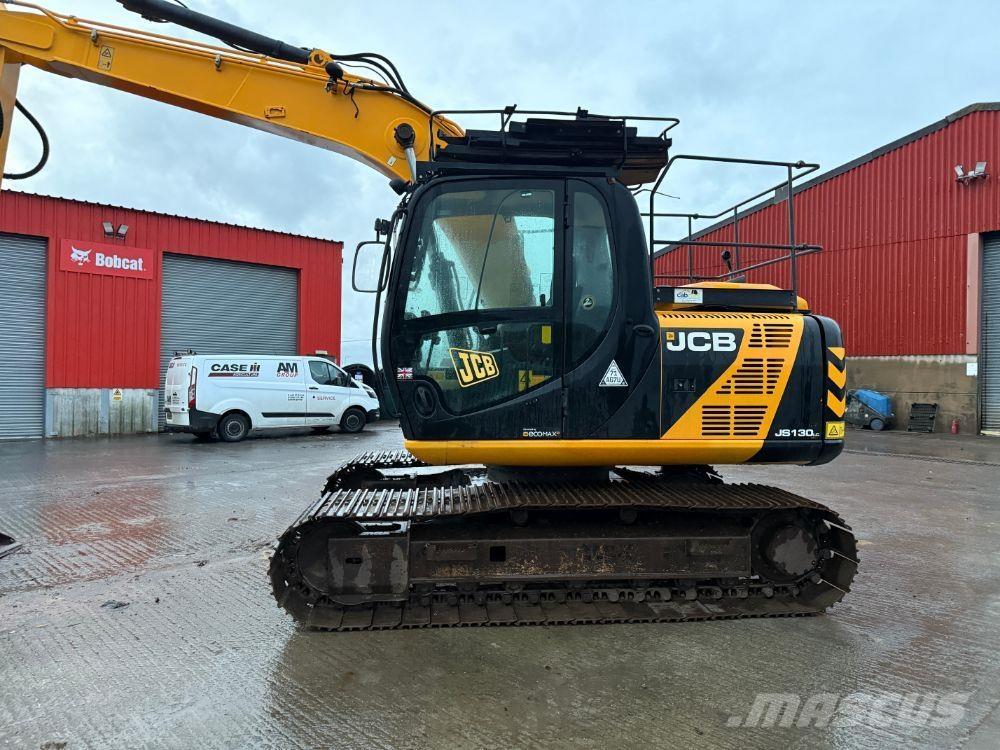 JCB JS130 Pelle sur chenilles