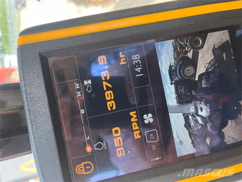 JCB JS130 LC Pelle sur chenilles